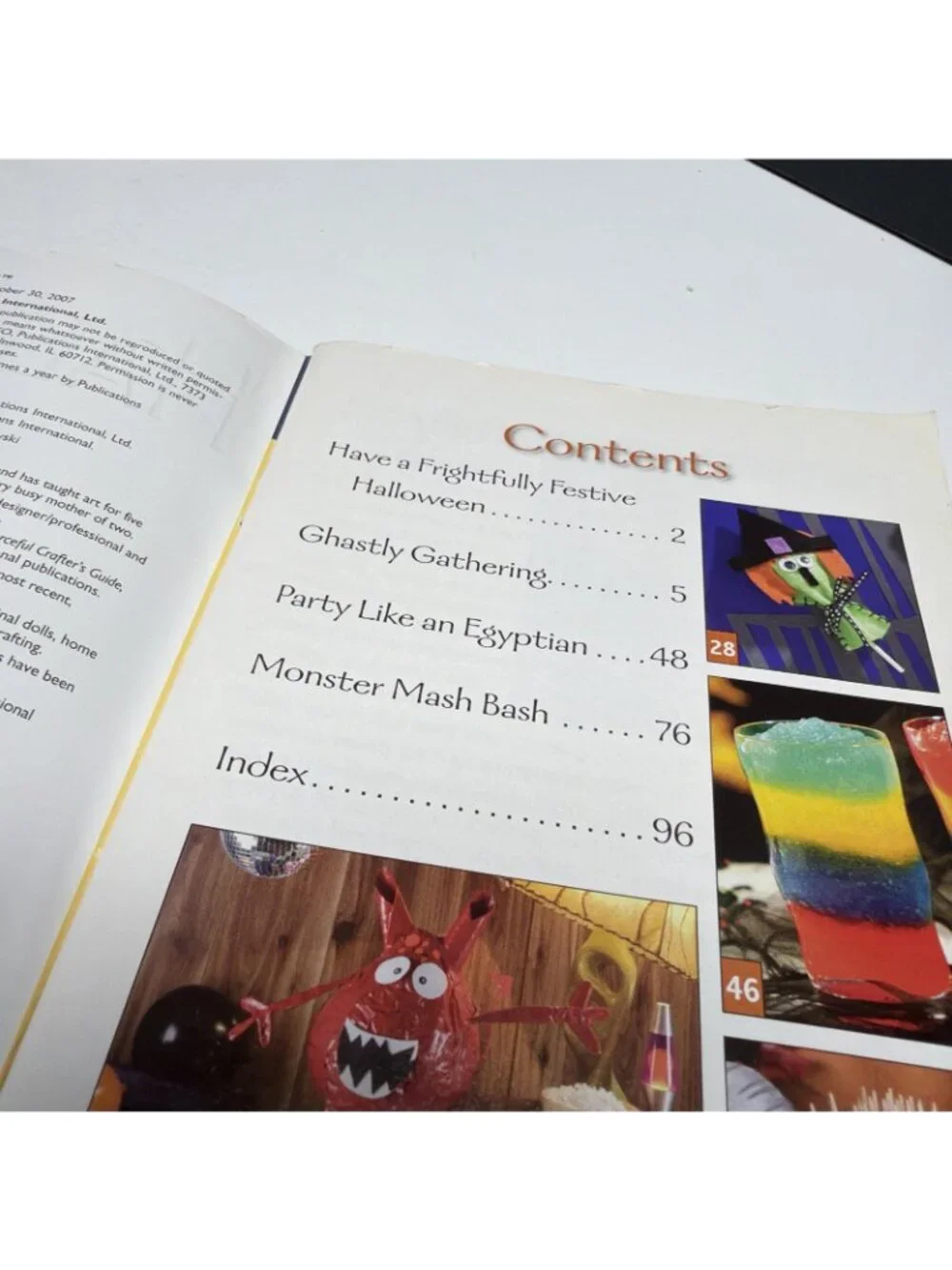 Halloween Food Fun Crafts Lot of 5 Mini Cookbook Recipes Snack Books See Photos
